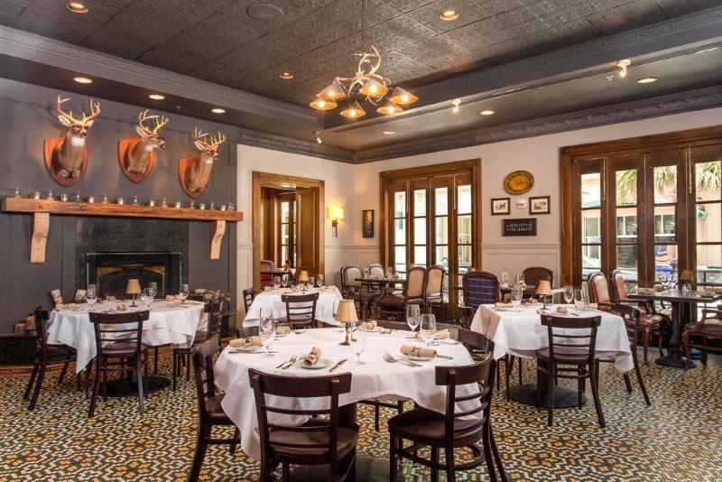 The Lindy Renaissance Charleston Hotel Exterior foto